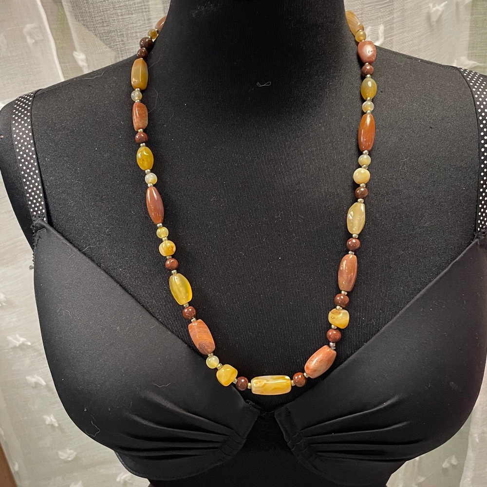 Vintage multicolored polished agate  stone Beaded Necklace perfect for autumn.